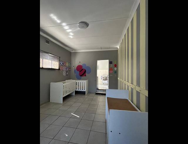 5 BEDROOM HOUSE FOR SALE IN MOKOPANE CENTRAL